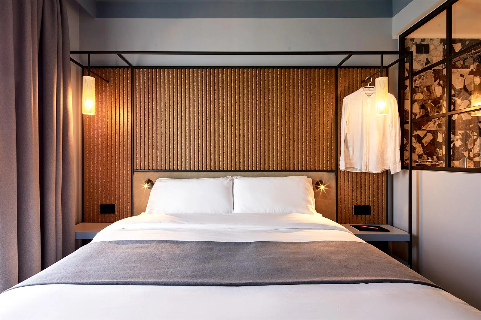 arredo hotel garden progetto testata letto eco