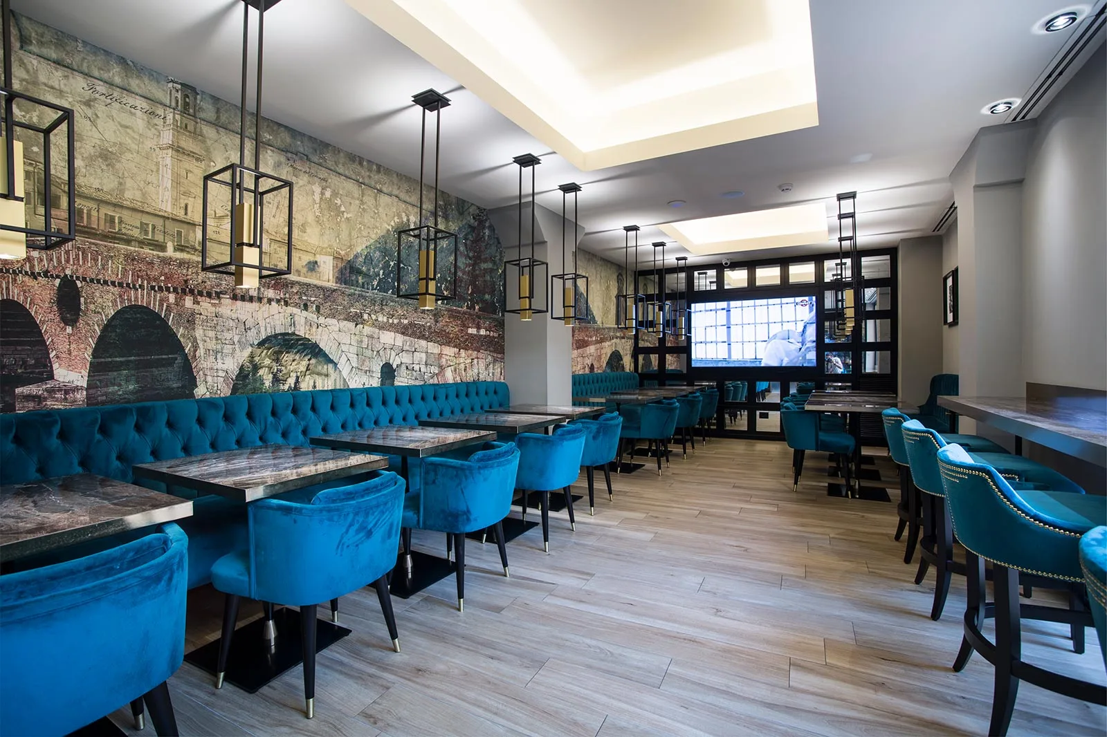 arredamento sala colazioni hotel lusso ambiente generale