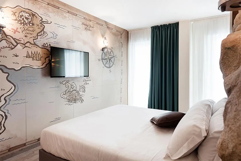 arredamento hotel stile nautico camera carta da parati custom