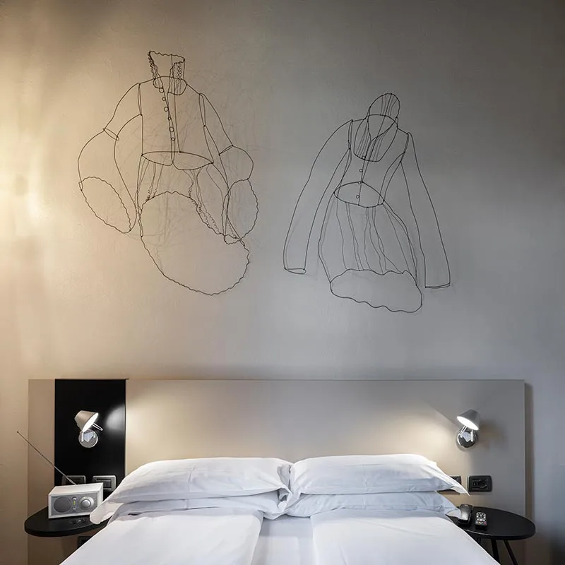 arredamento realizzazione hotel moderno dettaglio testata