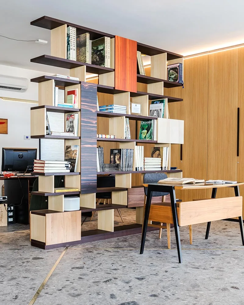 realizzazione management boutique hotel lago minimal reception