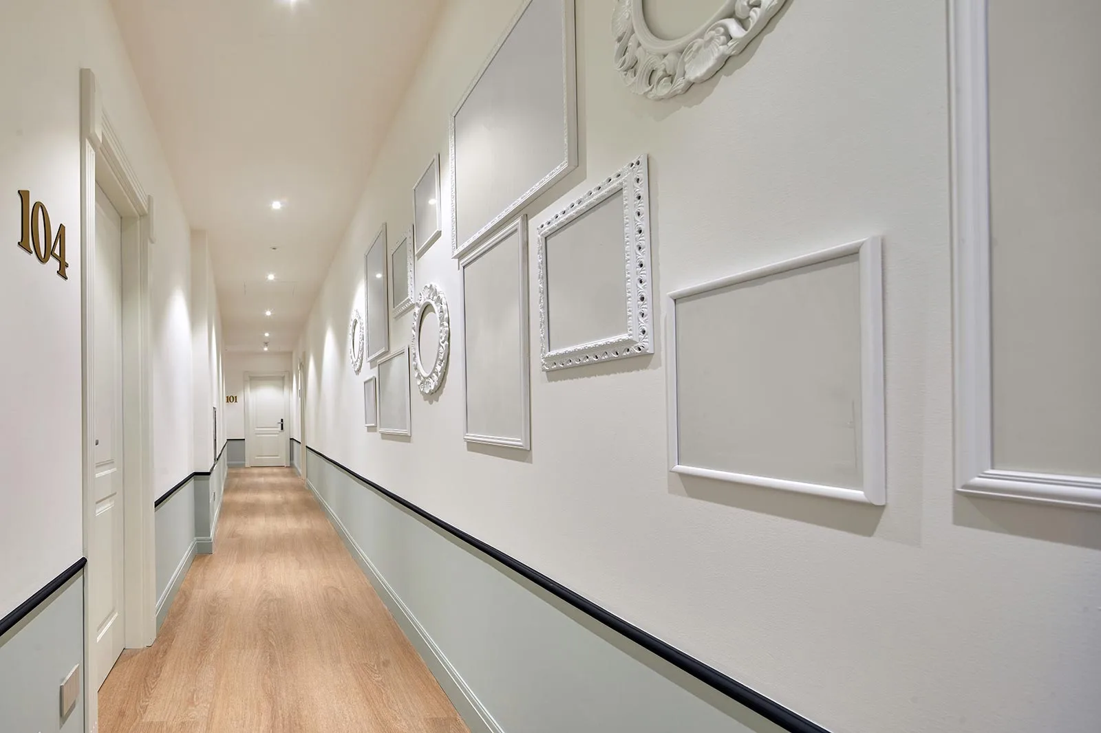 arredamento hotel stile moderno colori decoro spazi comuni