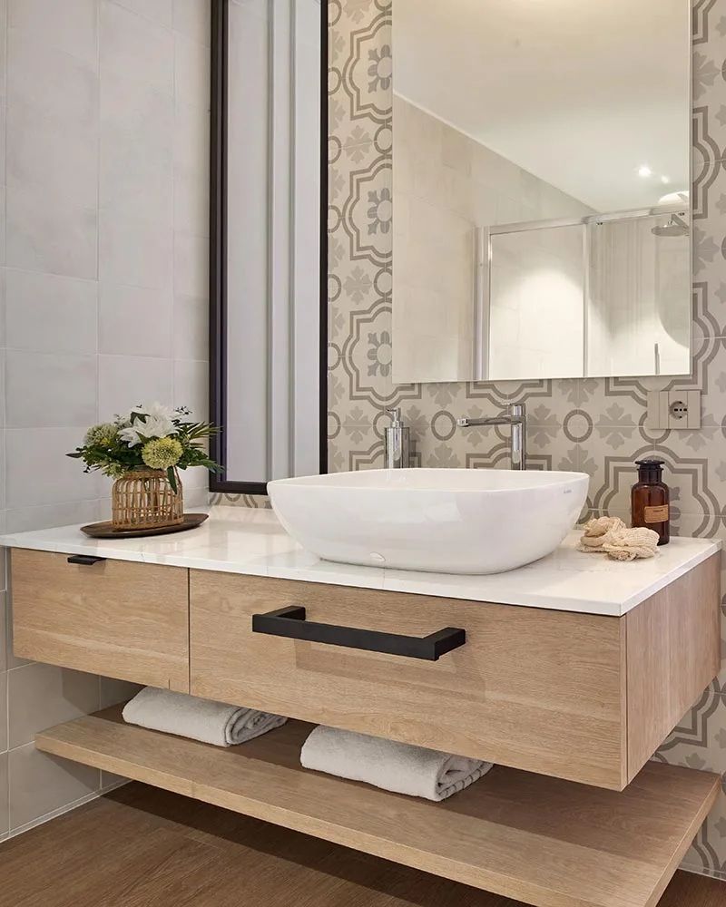 arredamento hotel stile moderno bagno